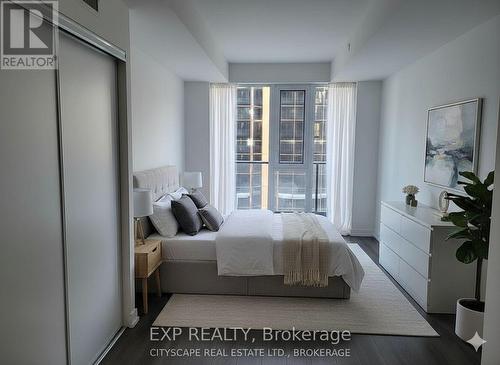 Virtually staged prim bedroom - 607 - 20 Edward Street, Toronto, ON - Indoor Photo Showing Bedroom