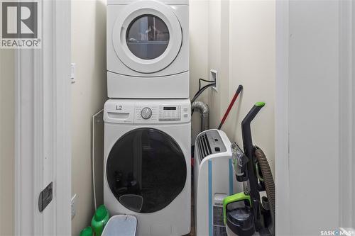 217 515 28Th Street E, Prince Albert, SK - Indoor Photo Showing Laundry Room