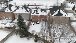 Inground Pool w/ Hot Tub - 