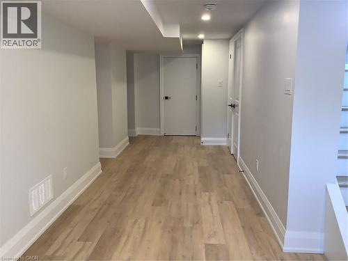 229 West 18Th Street, Hamilton, ON - Indoor Photo Showing Other Room