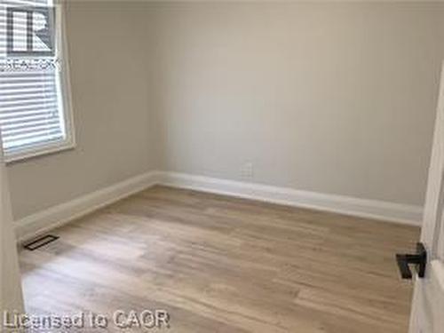 229 West 18Th Street, Hamilton, ON - Indoor Photo Showing Other Room