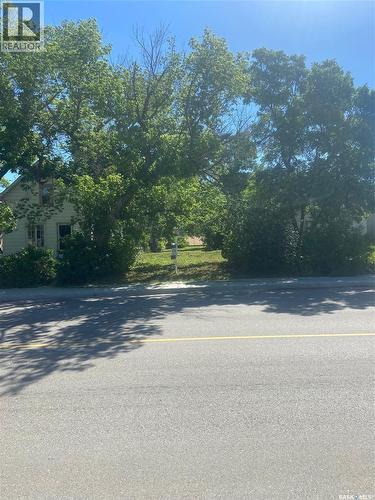 825 Elphinstone Street, Regina, SK 