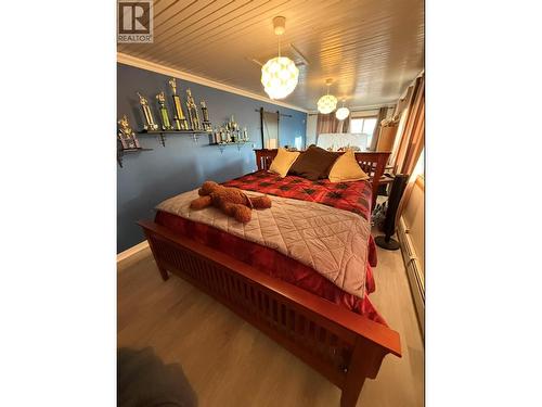 5304 Elevator Road, Pouce Coupe, BC - Indoor Photo Showing Bedroom