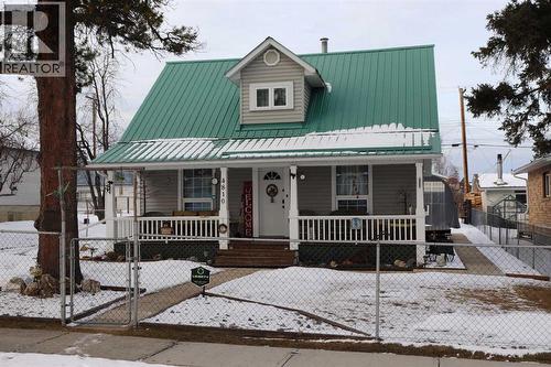 4810 9 Avenue  Edson, AB T7E 1E3