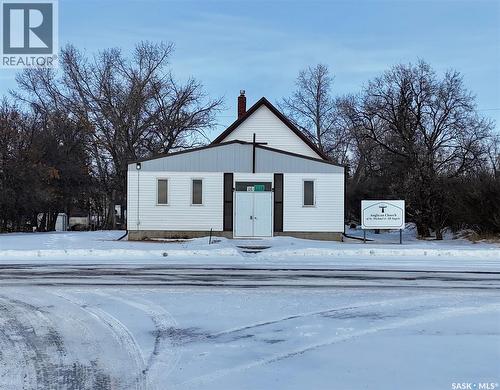 505 Railway Avenue, Beechy, SK 
