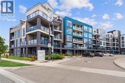 10 CONCORD Place Unit# 404  Grimsby, ON L3M 0G6