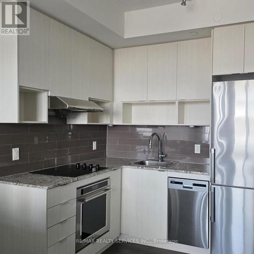 4103 - 7 Mabelle Avenue, Toronto, ON - Indoor Photo Showing Kitchen With Upgraded Kitchen
