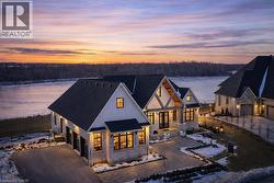 129 HERITAGE LAKE Drive  Puslinch, ON N0B 2J0