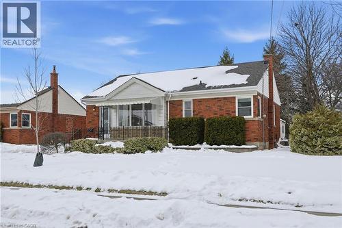 15 Mulock Avenue, Hamilton, ON - Outdoor