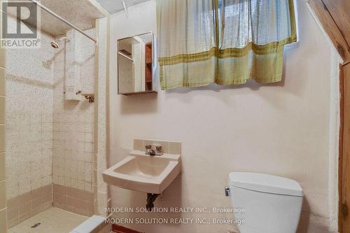 177 Eaglewood Boulevard, Mississauga, ON - Indoor Photo Showing Bathroom