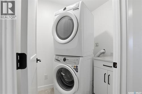 211 Sharma Lane, Saskatoon, SK - Indoor Photo Showing Laundry Room