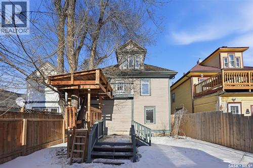 106 8Th Street E, Saskatoon, SK - Outdoor With Deck Patio Veranda