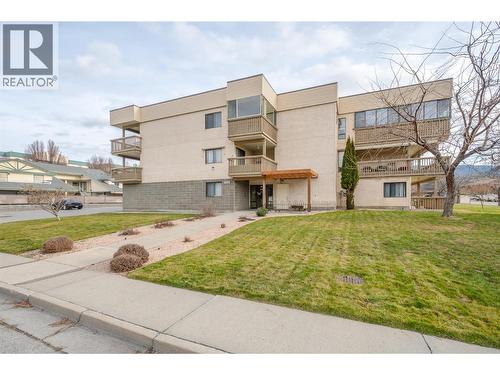 1820 Atkinson Street Unit# 304  Penticton, BC V2A 7M6