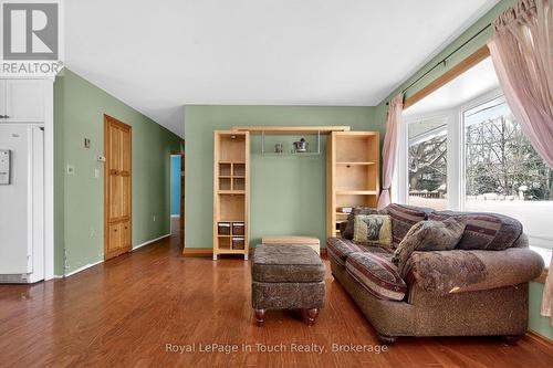 Living Area - 1 Logmoss Road, Tiny, ON - Indoor