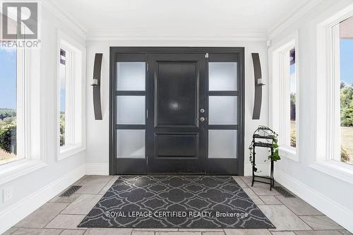 9170 Sideroad 27, Erin, ON - Indoor Photo Showing Other Room