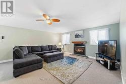 TONS OF ROOM TO RELAX OR ENTERTAIN! - 