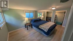 PRIMARY BEDROOM - 