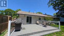 HUGE DECK FOR SUMMER FUN AND GAS BBQ - 