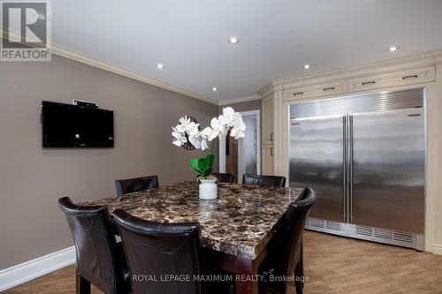 61 Gas Light Crescent, Vaughan, ON - Indoor Photo Showing Dining Room