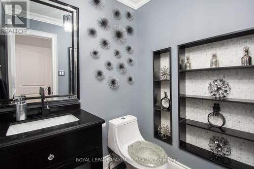 61 Gas Light Crescent, Vaughan, ON - Indoor Photo Showing Bathroom