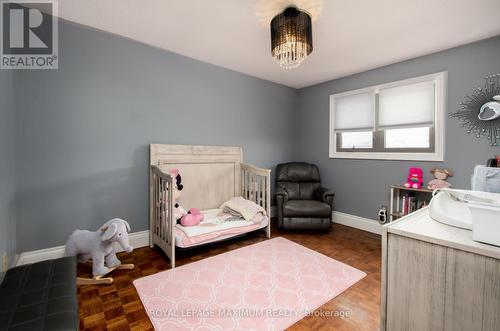 61 Gas Light Crescent, Vaughan, ON - Indoor Photo Showing Bedroom