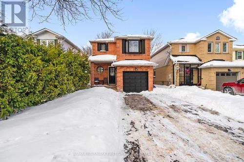 99 TURNBERRY CRESCENT  Clarington, ON L1E 1B1