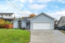 876 Springbok Rd, Campbell River, BC 