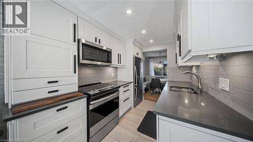 23 Freeman Crescent, Simcoe, ON - Indoor Photo Showing Kitchen With Double Sink With Upgraded Kitchen