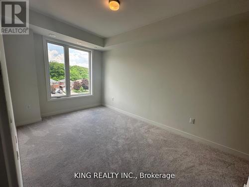 15 - 3566 Colonial Drive, Mississauga, ON - Indoor Photo Showing Other Room