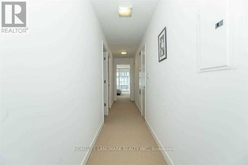 G17 - 26 Capreol Court, Toronto, ON - Indoor Photo Showing Other Room