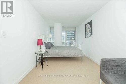 G17 - 26 Capreol Court, Toronto, ON - Indoor Photo Showing Bedroom