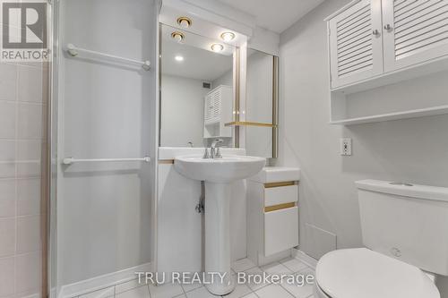 Ph4 - 158A Mcarthur Avenue, Ottawa, ON - Indoor Photo Showing Bathroom