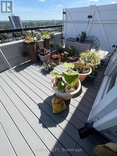 400 sq ft wrap around terrace! - Ph4 - 158A Mcarthur Avenue, Ottawa, ON - Outdoor