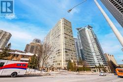1201 - 55 ELM DRIVE W  Mississauga, ON L5B 3Z3