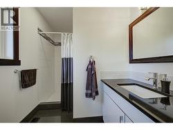 Ensuite up - 