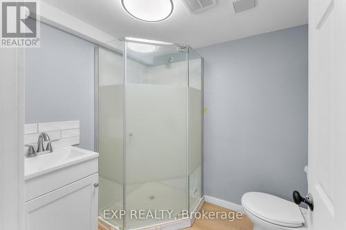 Bathroom 2 - 129 Beech Street, St. Catharines (Downtown), ON - Indoor Photo Showing Bathroom