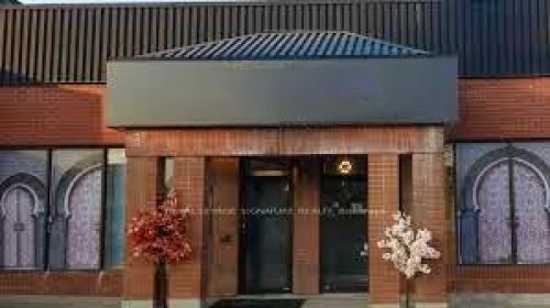 803 Dundas Street E, Mississauga, ON 