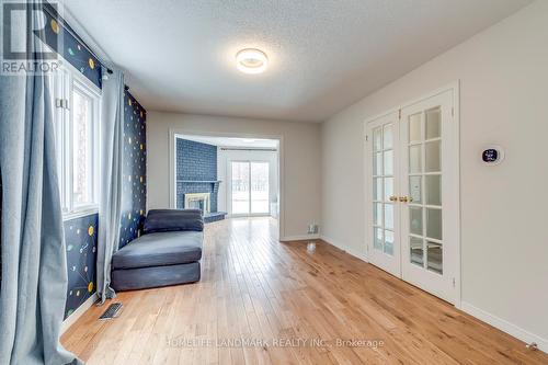 5492 Haddon Hall Road, Mississauga, ON - Indoor