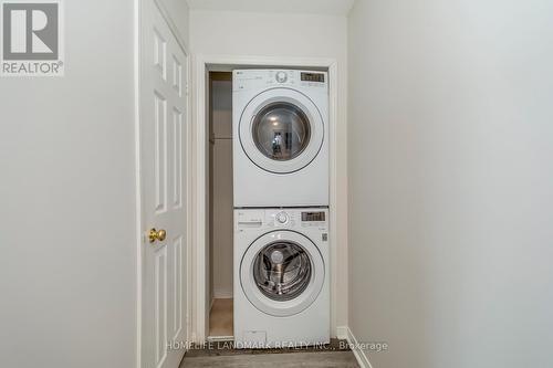 5492 Haddon Hall Road, Mississauga, ON - Indoor Photo Showing Laundry Room