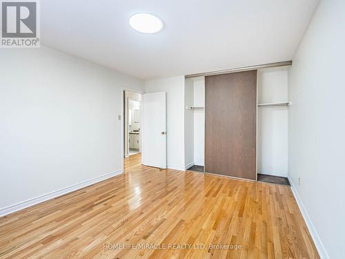 209 Apache Trail, Toronto, ON - Indoor Photo Showing Other Room