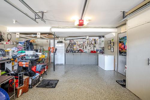 Garage - 30 Rue Gauthier, Dollard-Des-Ormeaux, QC - Indoor