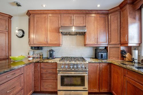 Kitchen - 30 Rue Gauthier, Dollard-Des-Ormeaux, QC - Indoor Photo Showing Kitchen