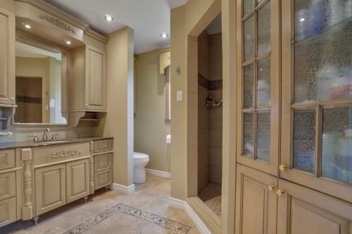 Salle de bains - 425 Av. Lockhart, Mont-Royal, QC - Indoor Photo Showing Bathroom