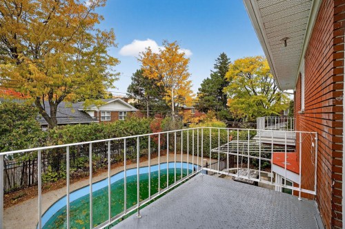 Balcon - 425 Av. Lockhart, Mont-Royal, QC - Outdoor