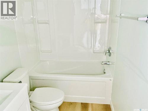 111 Stromberg Crescent, Saskatoon, SK - Indoor Photo Showing Bathroom