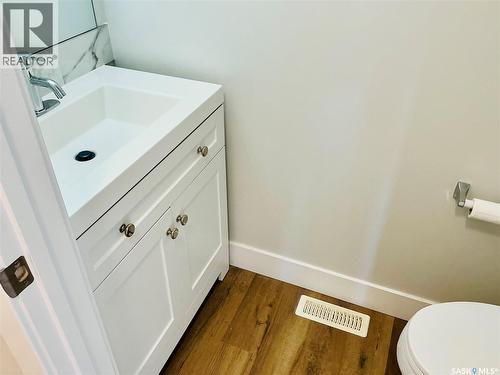 111 Stromberg Crescent, Saskatoon, SK - Indoor Photo Showing Bathroom