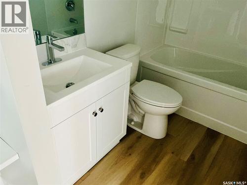 111 Stromberg Crescent, Saskatoon, SK - Indoor Photo Showing Bathroom