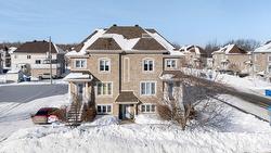 253 Rue Marie-Victorin  Saint-Eustache, QC J7P 0B4