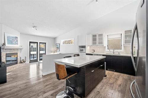 1061 Scurfield Blvd, Winnipeg, MB 