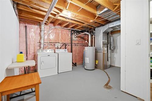 1061 Scurfield Blvd, Winnipeg, MB 